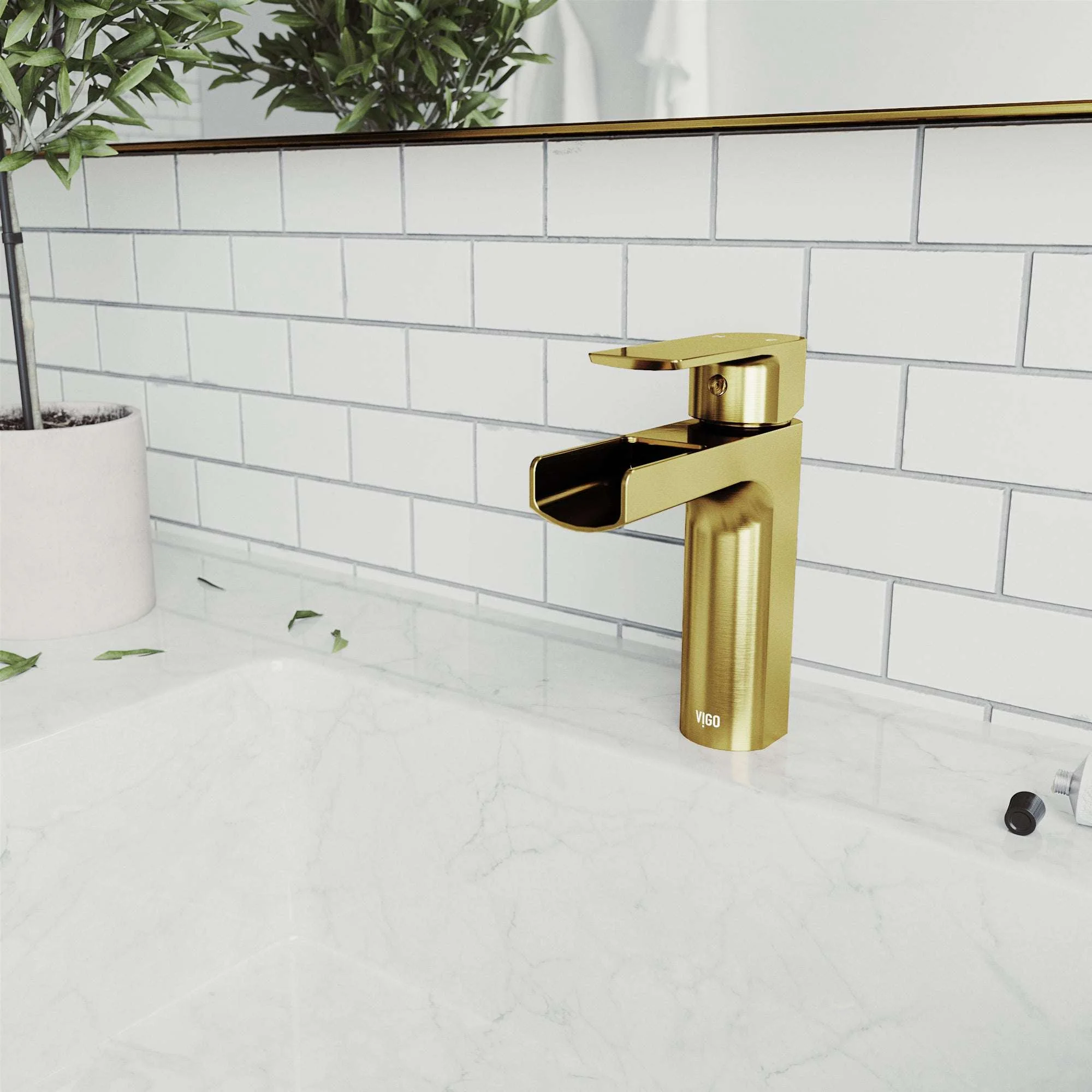 Amada Single Hole Bathroom Faucet - Image 15