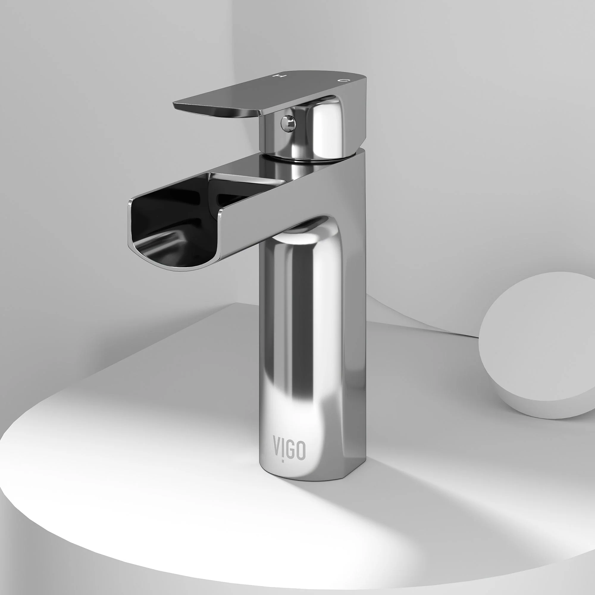 Amada Single Hole Bathroom Faucet - Image 4