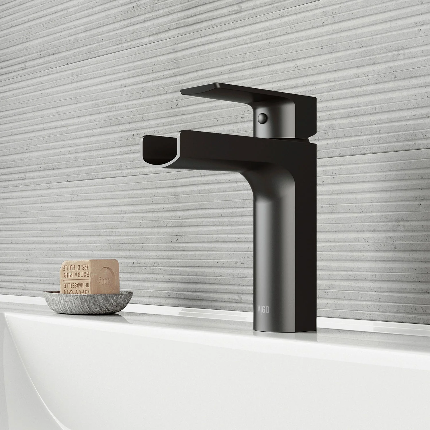 Amada Single Hole Bathroom Faucet - Image 5