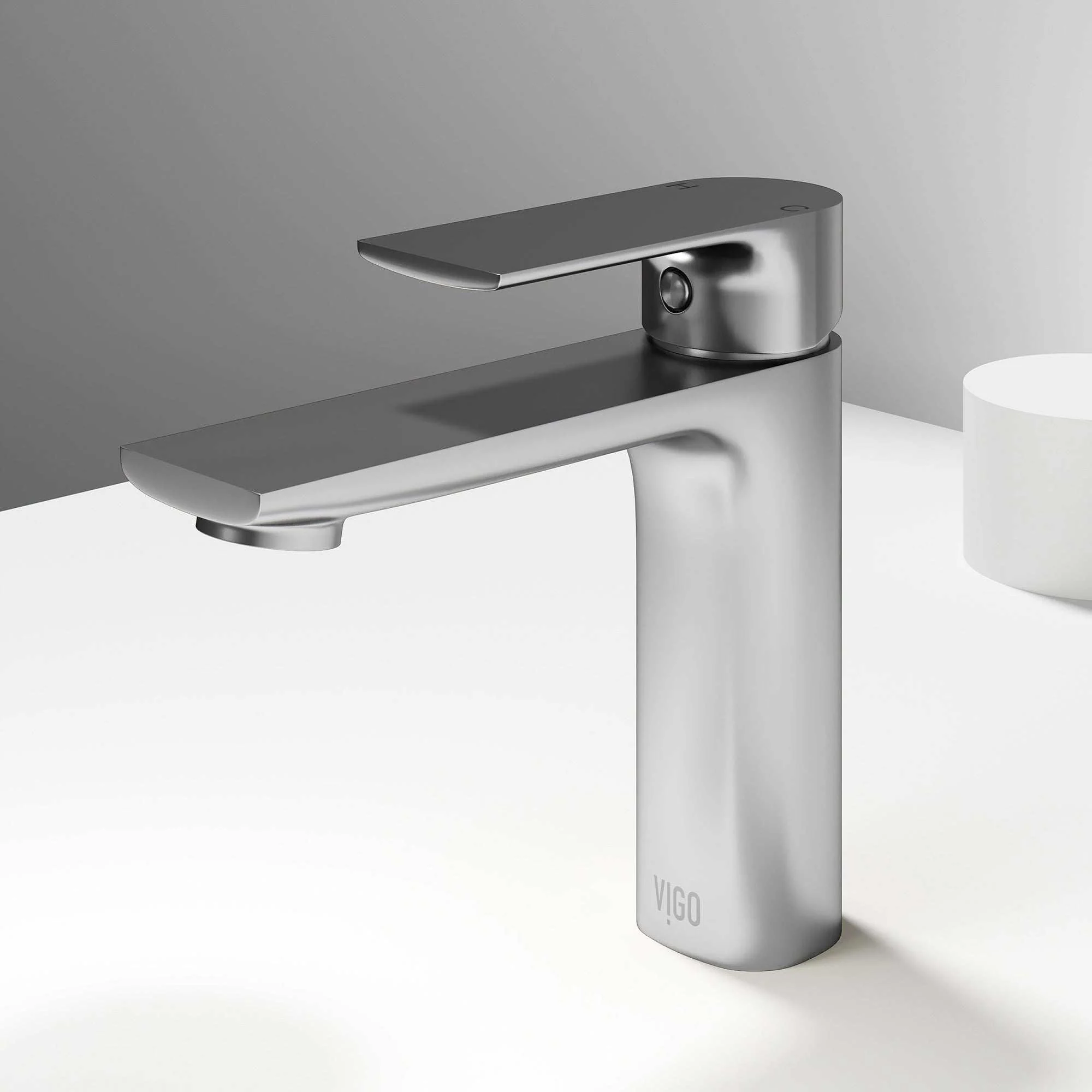 Davidson Single Hole Bathroom Faucet - Image 3