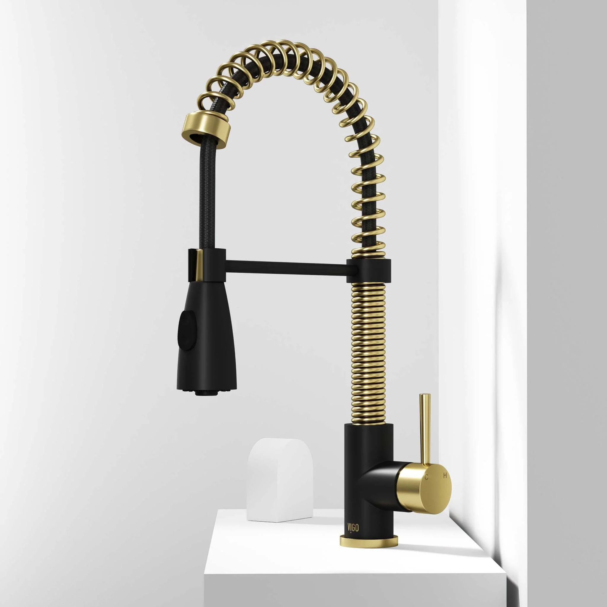 Brant Pull‑Down Spray Kitchen Faucet - Image 38