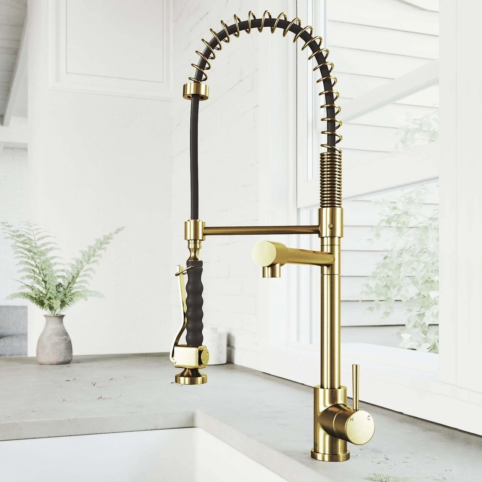 Zurich Pull-Down Kitchen Faucet - Image 14