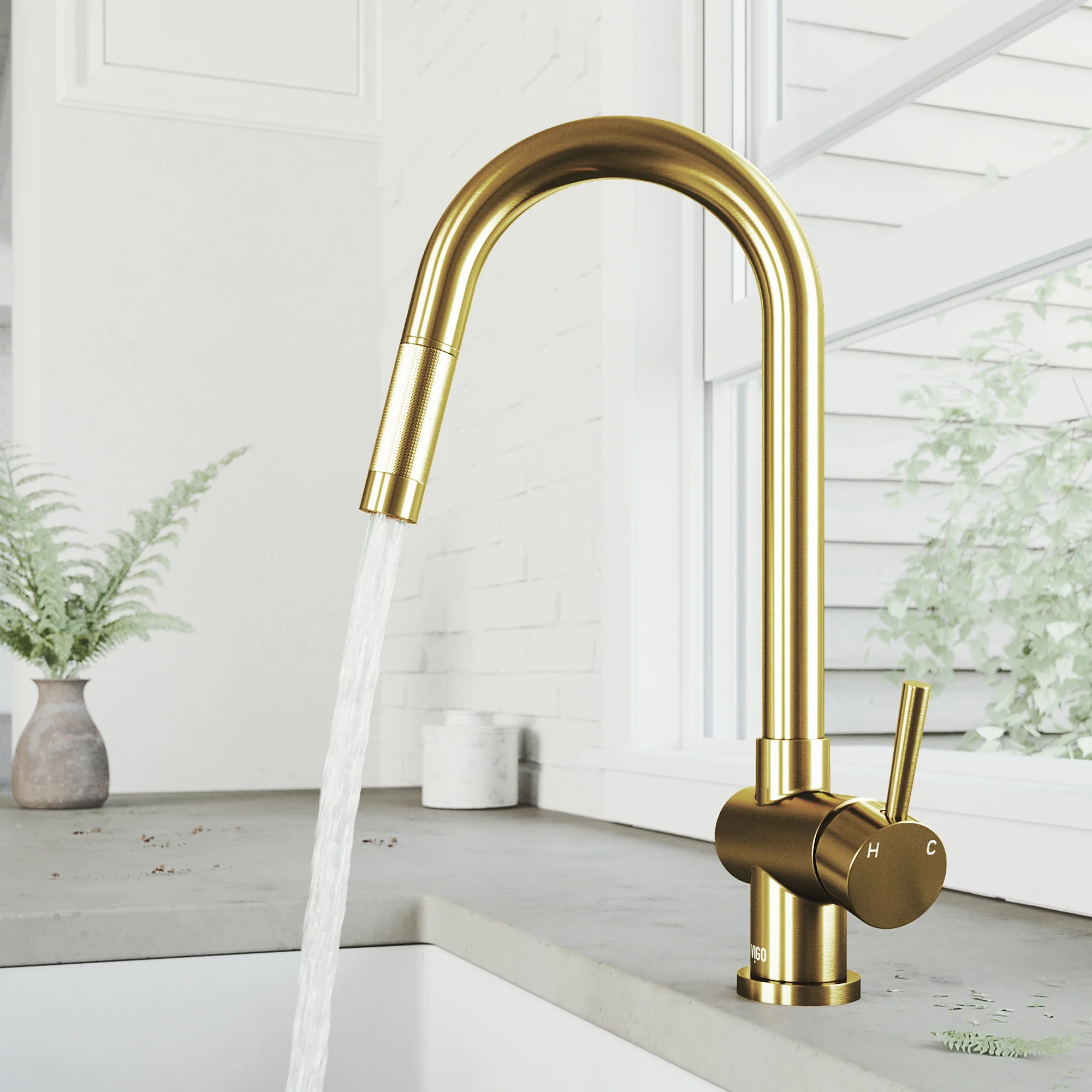Gramercy Pull-Down Kitchen Faucet - Image 4