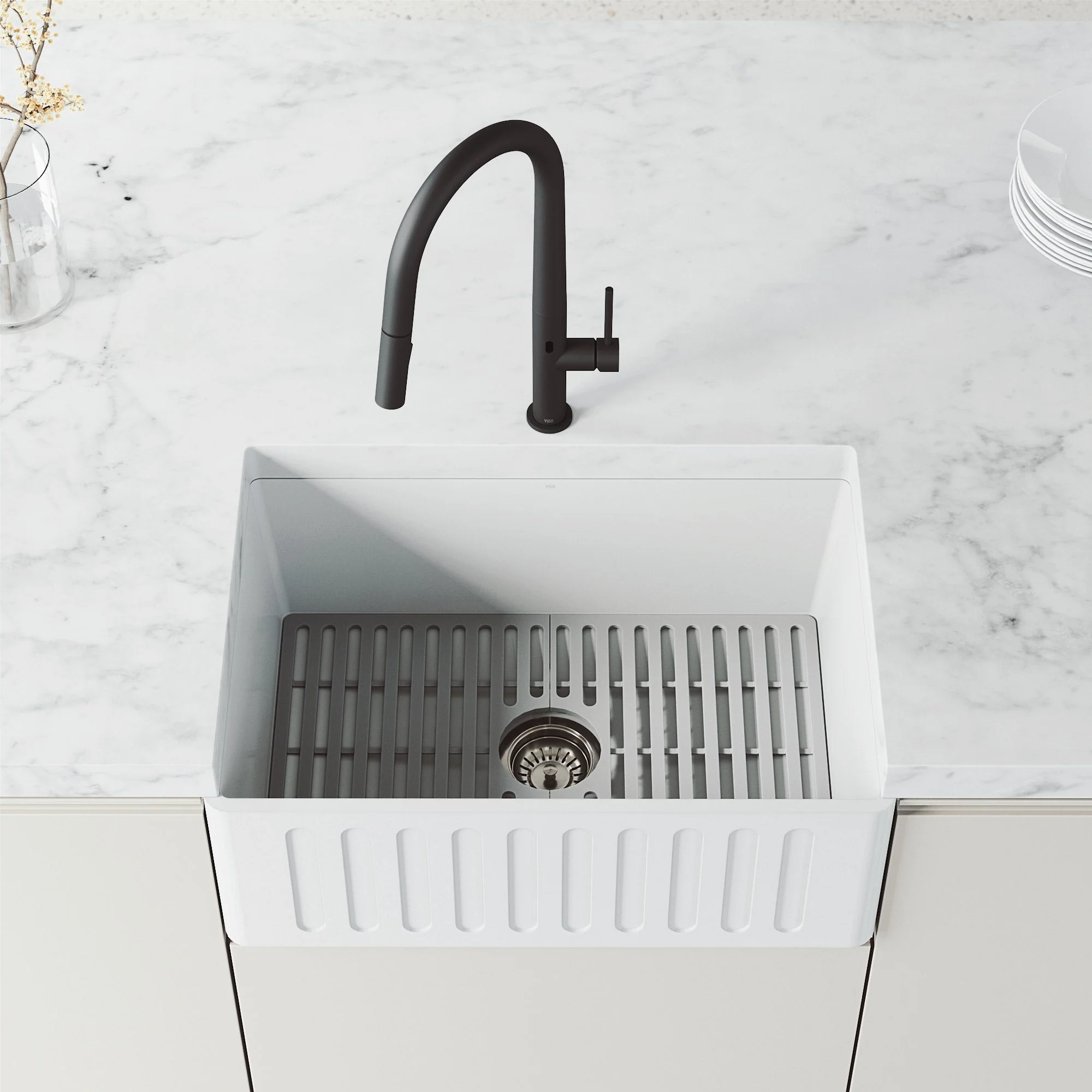 Greenwich Touchless Pull-Down Kitchen Faucet - Image 19