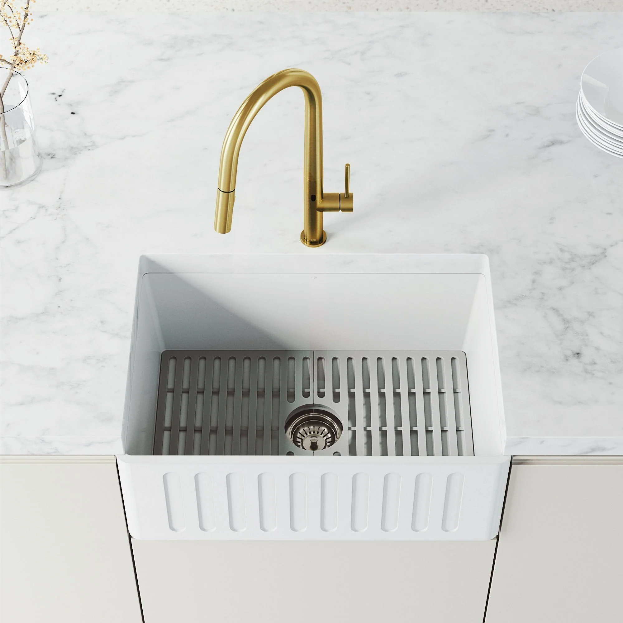 Greenwich Touchless Pull-Down Kitchen Faucet - Image 34
