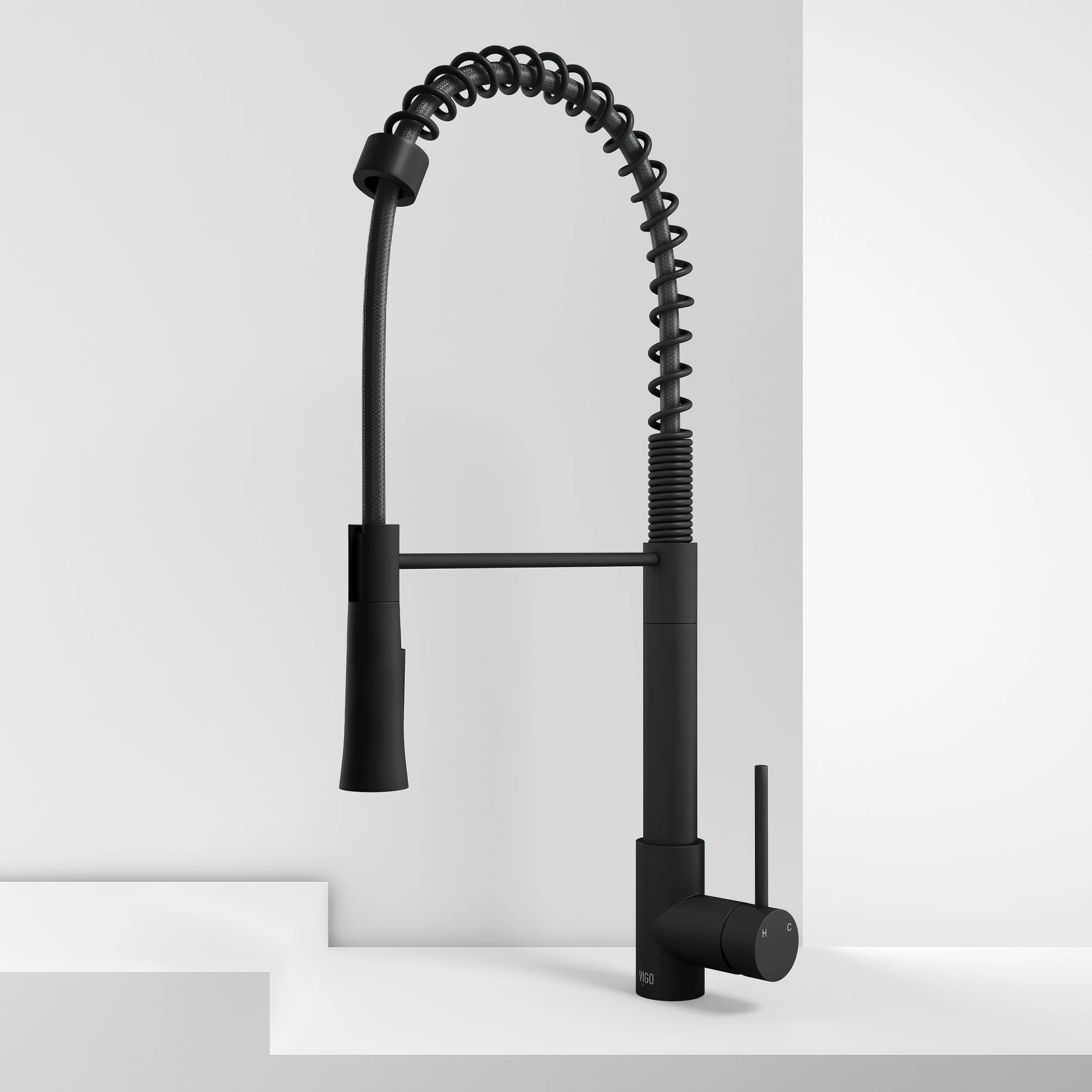 Laurelton Pull-Down Kitchen Faucet - Image 12