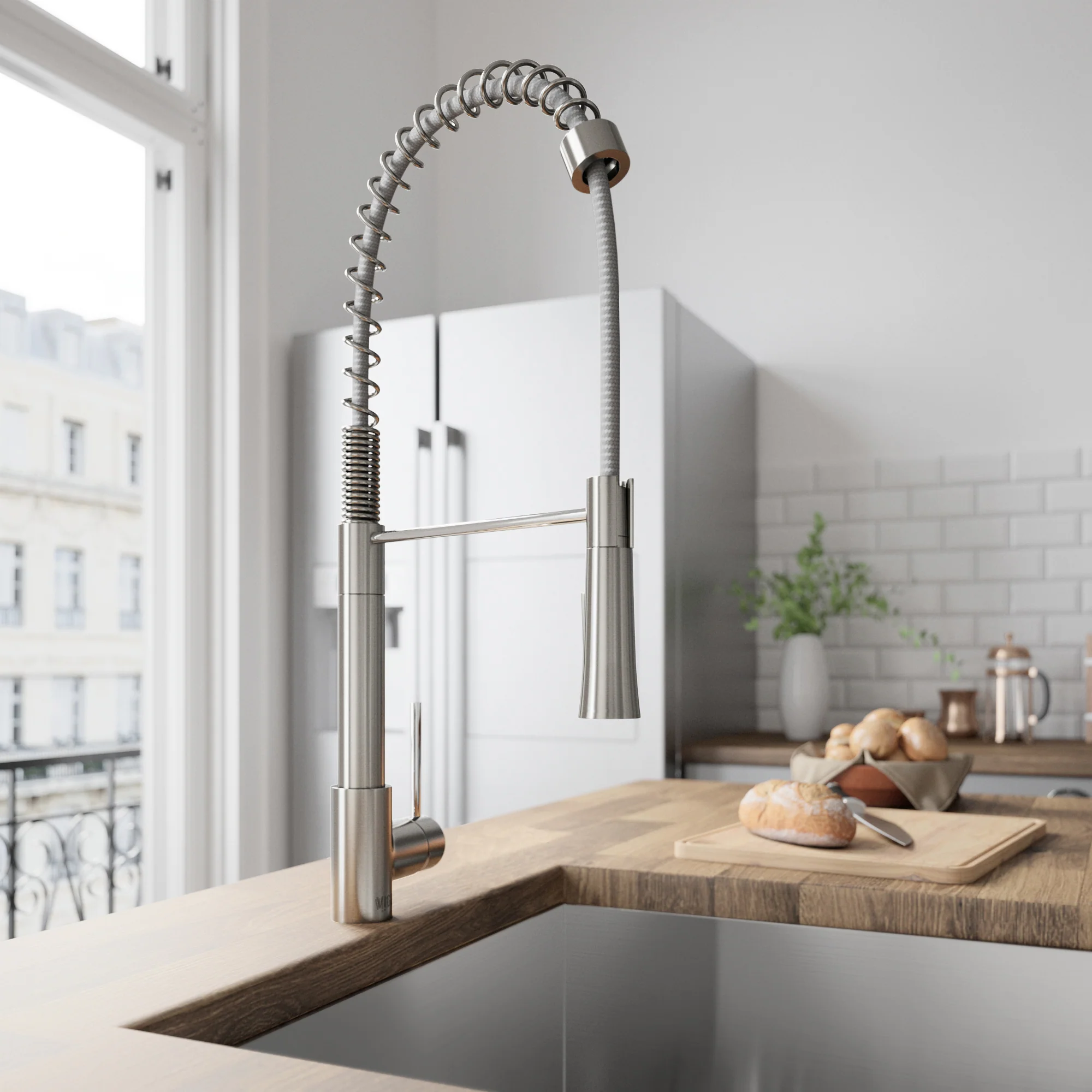 Laurelton Pull-Down Kitchen Faucet - Image 4