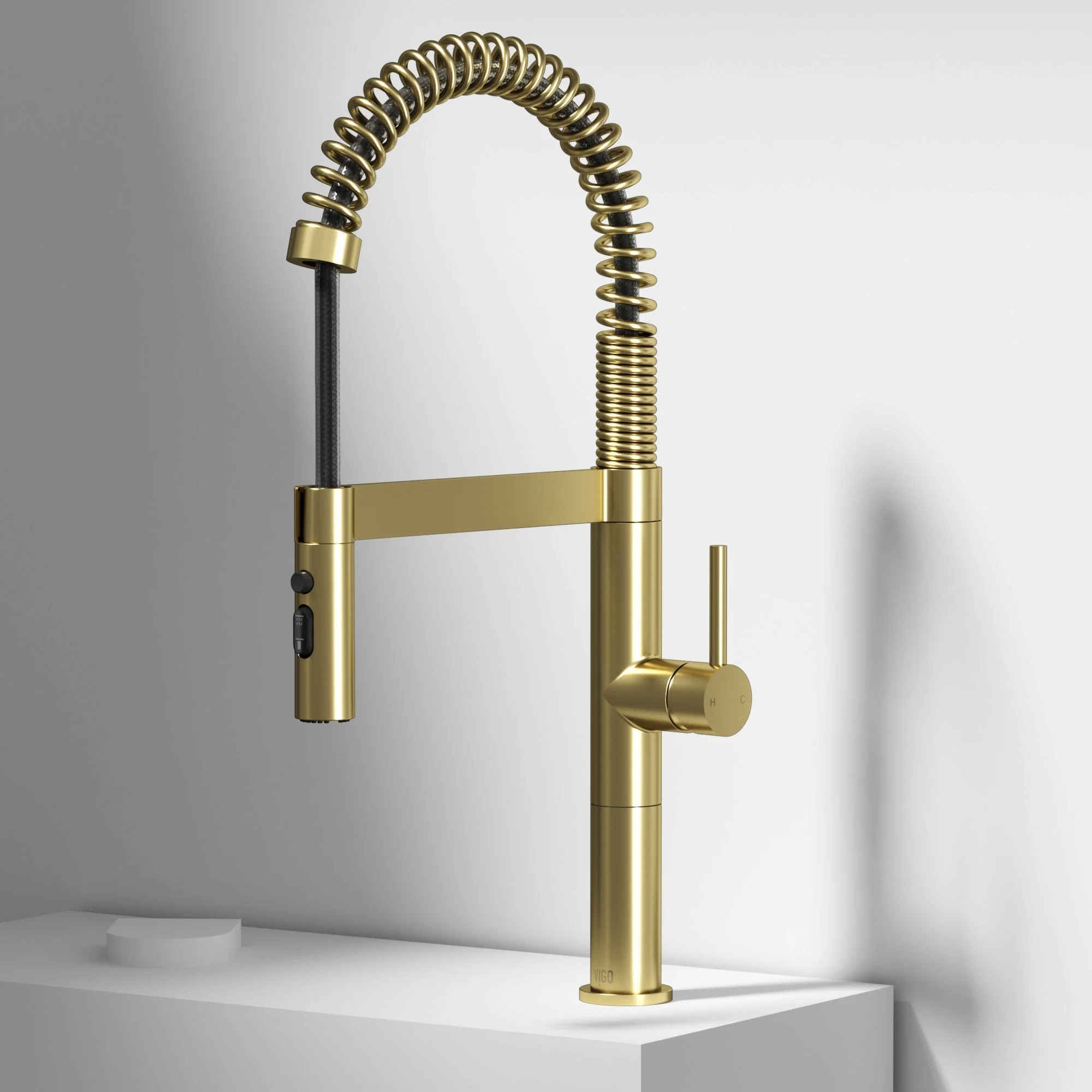 Edison Pro Pull-Down Spray Kitchen Faucet - Image 46