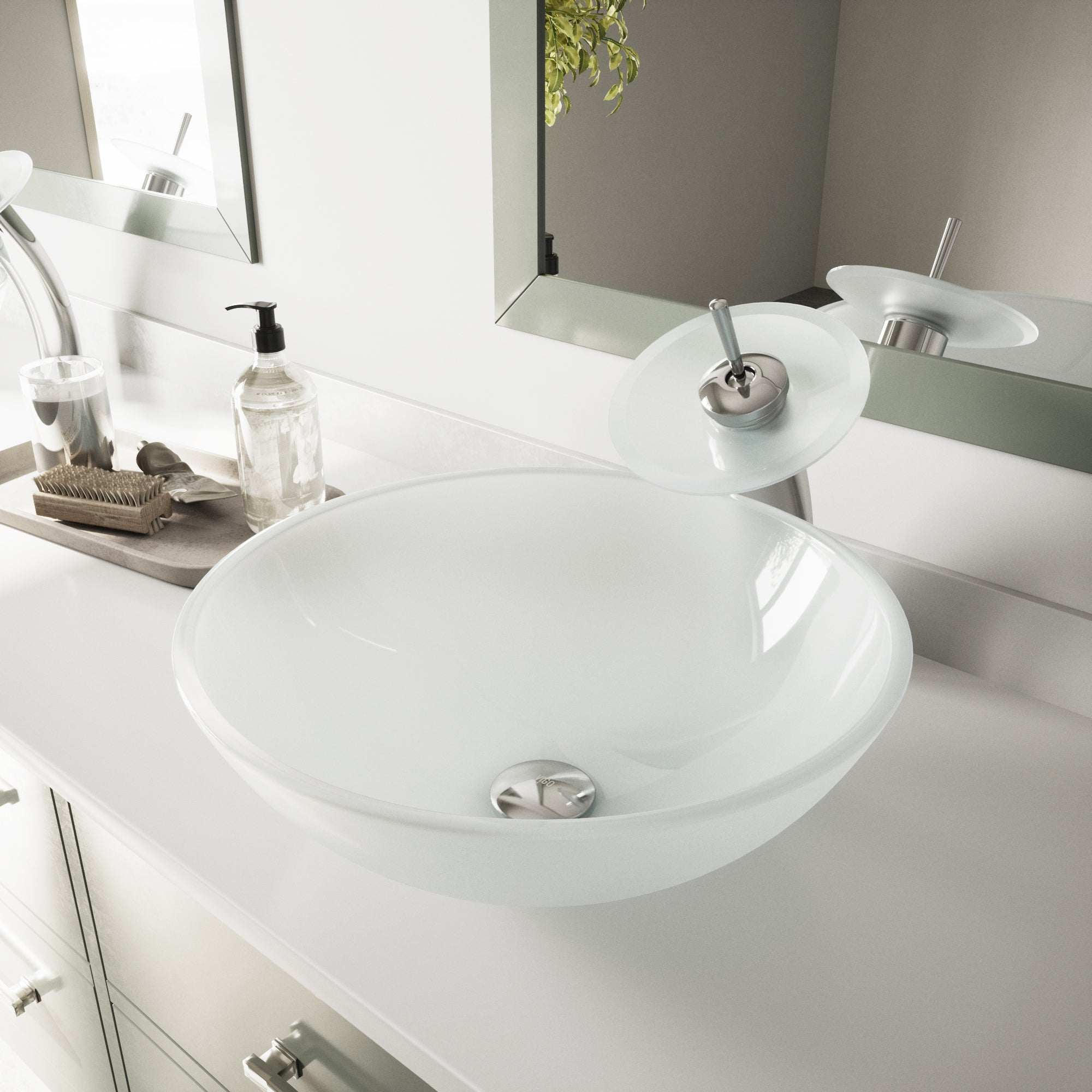 Giovanni Round Glass Vessel Sink - Image 29