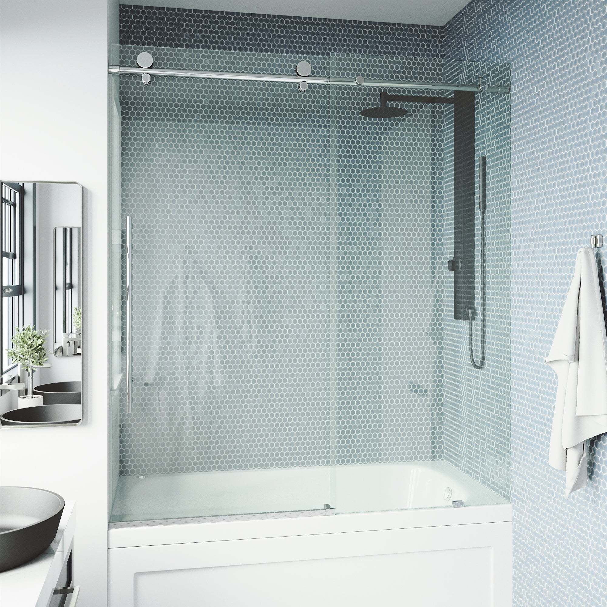 Elan E-Class Frameless Sliding Tub Door - Image 5